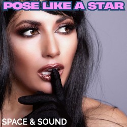 Pose Like a Star SSM0253