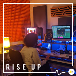 Album anzeigen JW2381: Rise Up
